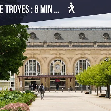 Le Jean Jaures - Center